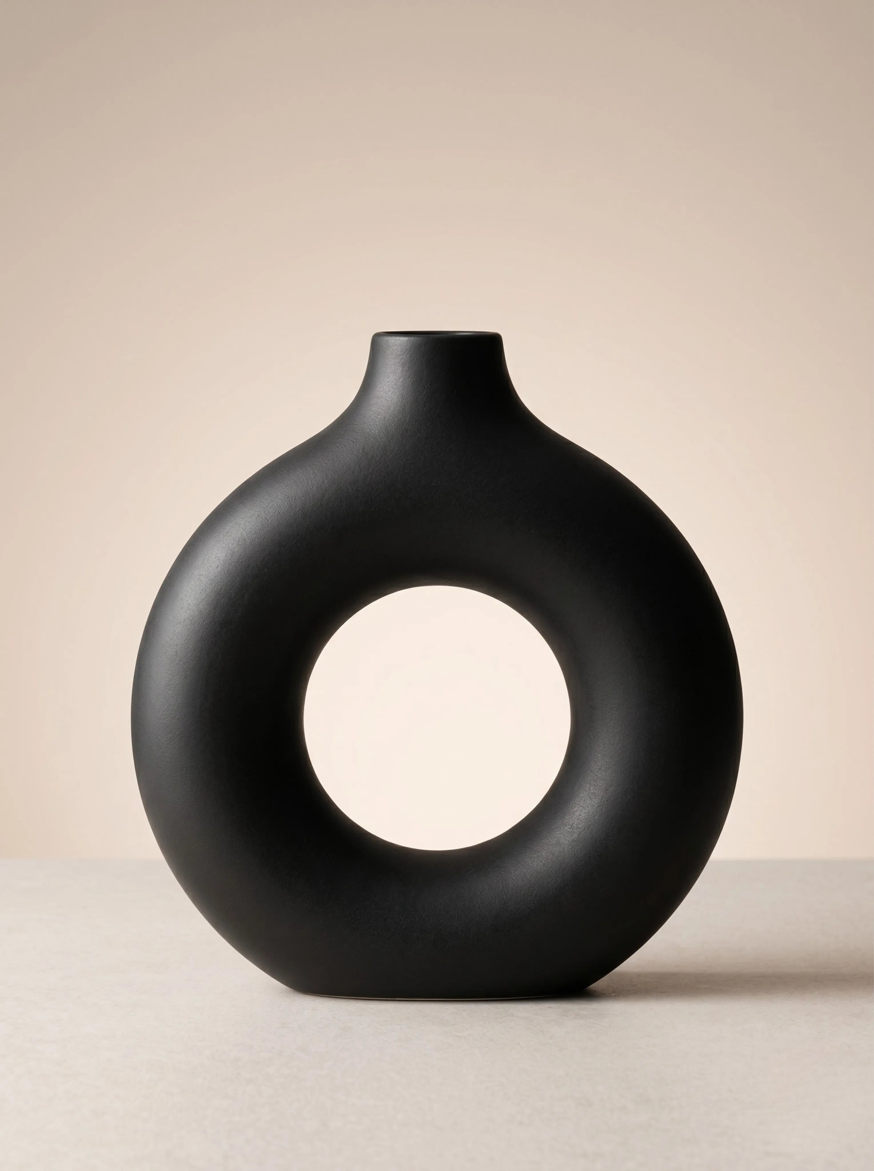 Vase anneau céramique Nuvaro Co - objet épuré design